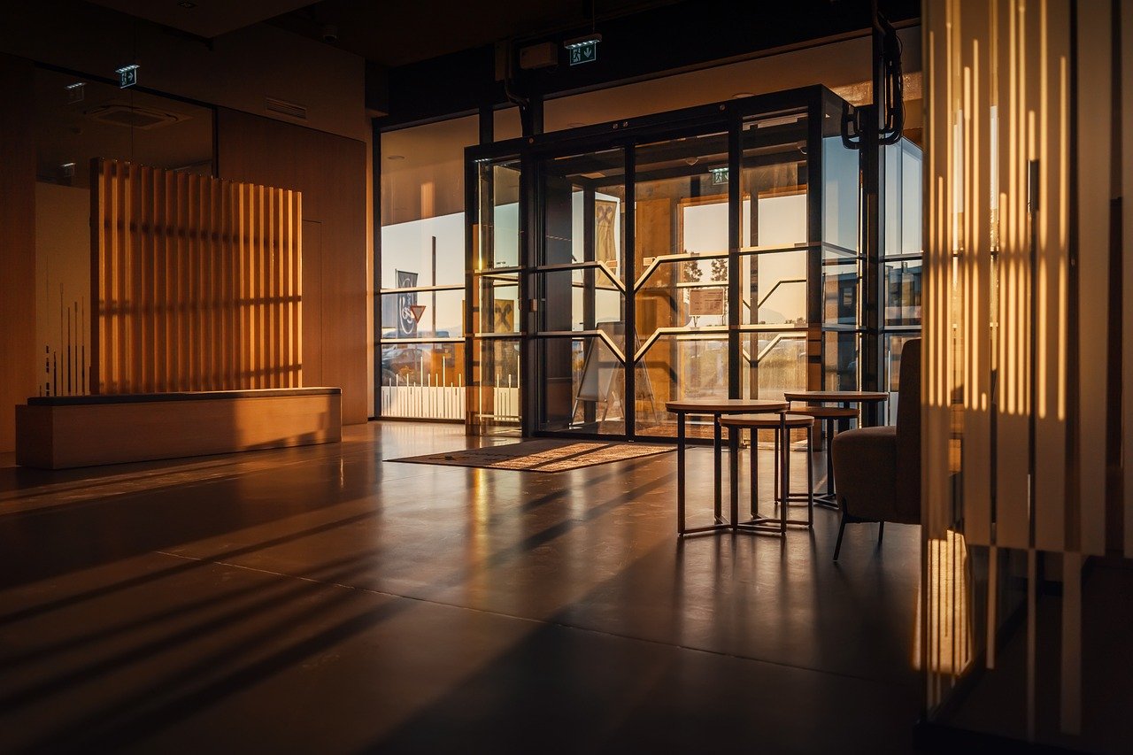 Transformez_votre_intérieur_avec_des_cloisons_coulissantes_innovantes_
